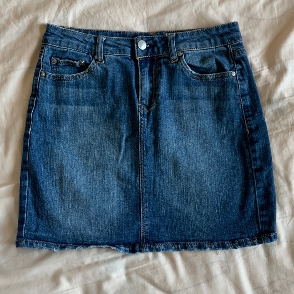 Ivy + Main denim skirt size small medium wash
